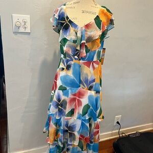 I LE Floral Tiered Maxi Dress Size 8 NWT